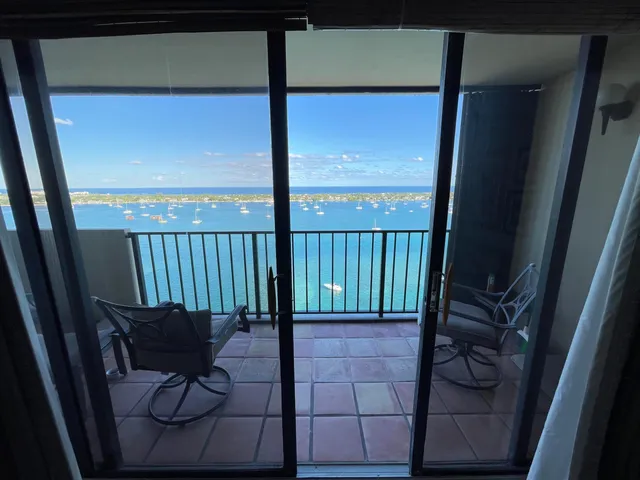 $2,975 | 5600 North Flagler Drive, Unit 2209, West Palm Beach, FL 33407