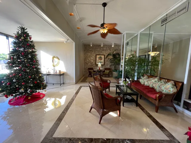 $2,975 | 5600 North Flagler Drive, Unit 2209, West Palm Beach, FL 33407