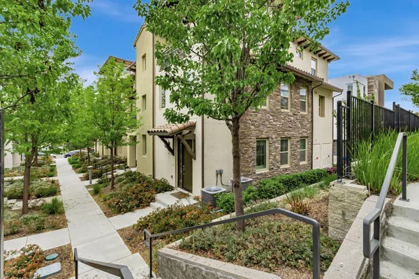$1,098,000 | 223 William Manly Street, Unit 1, San Jose, CA 95136