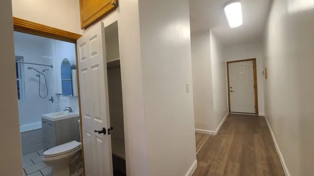 $1,850 | 15 Hopkins Avenue, Unit 5, Jersey City, NJ 07306