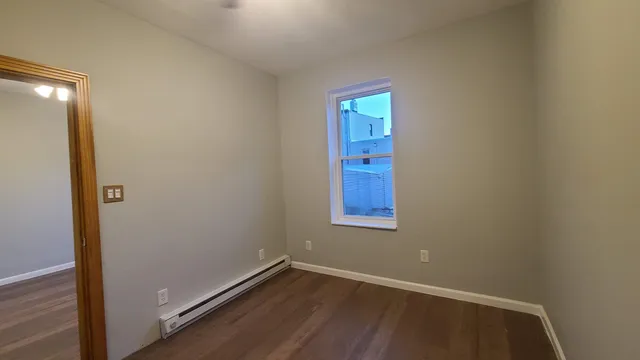 $1,850 | 15 Hopkins Avenue, Unit 5, Jersey City, NJ 07306