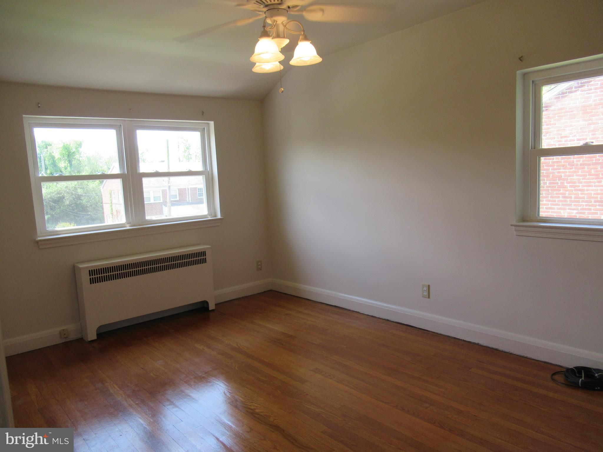 226 Ridge Avenue Towson, MD 21286 - Photo 11 of 32 Bedroom #1