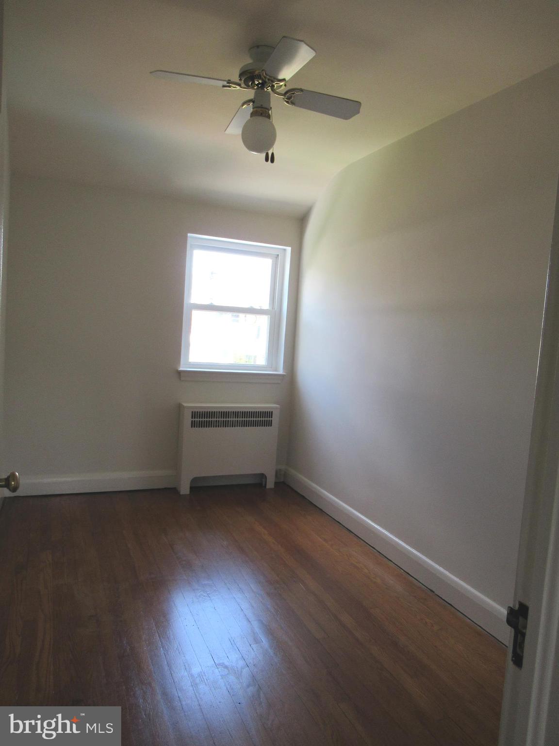 226 Ridge Avenue Towson, MD 21286 - Photo 13 of 32 Bedroom #3