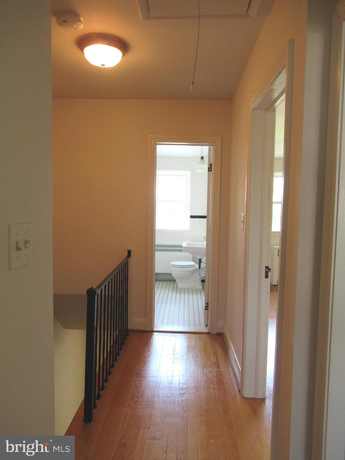 226 Ridge Avenue Towson, MD 21286 - Photo 15 of 32 Another view of hall