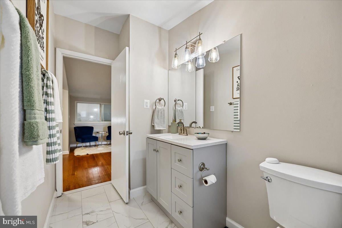 11518 Charlton Drive Silver Spring, MD 20902 - Photo 40 of 49 Hall Bath