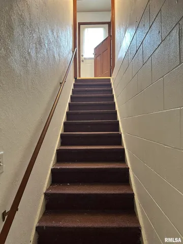 $175,000 | 1415 East Ash Street, Canton, IL 61520