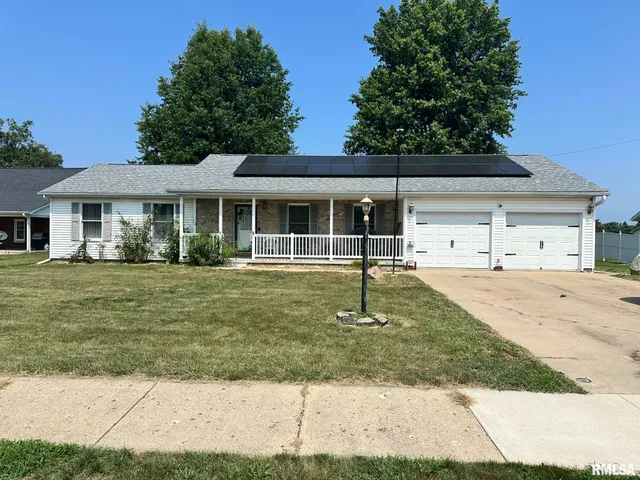 $175,000 | 1415 East Ash Street, Canton, IL 61520