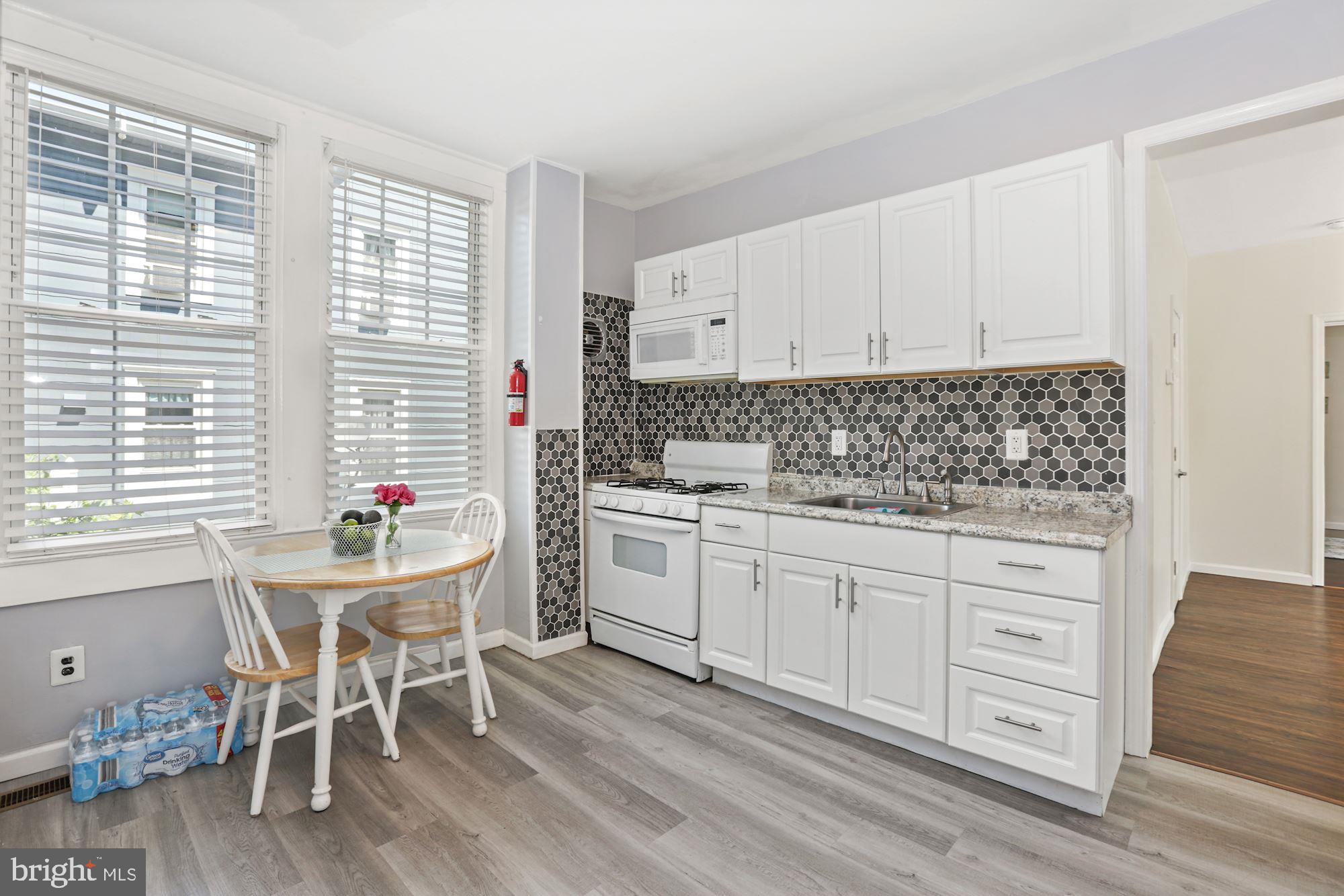 132 Delaware Avenue Riverside, NJ 08075 - Photo 4 of 31