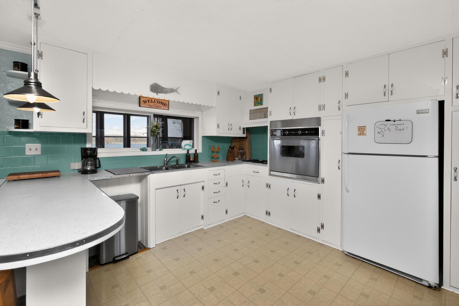 68258 Cassopolis Road Edwardsburg, MI 49112 - Photo 12 of 36 68258 Cassopolis Rd-large-012-028-Kitche