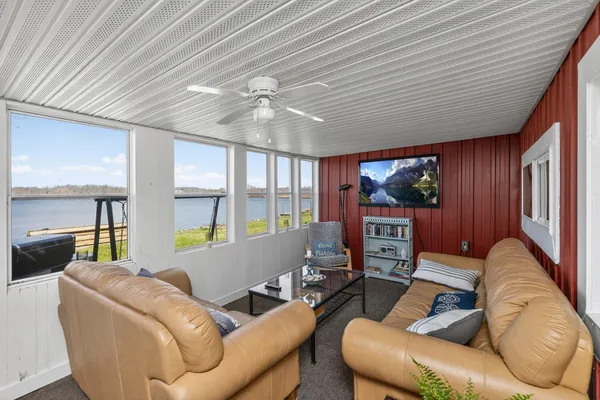$495,000 | 68258 Cassopolis Road, Edwardsburg, MI 49112
