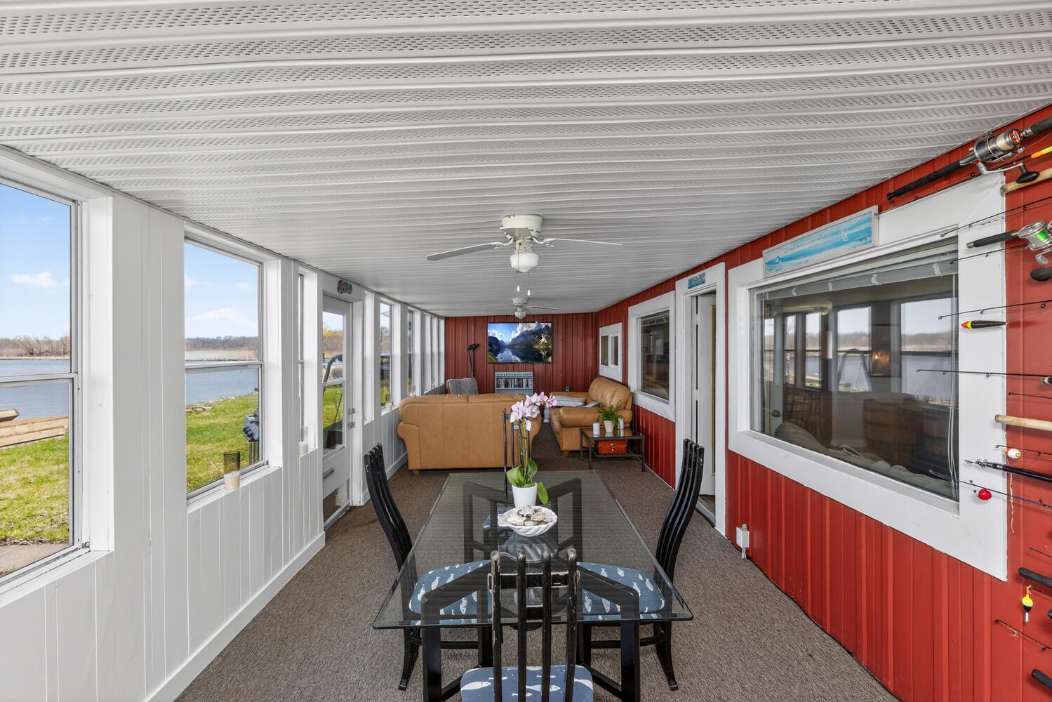 68258 Cassopolis Road Edwardsburg, MI 49112 - Photo 20 of 36 68258 Cassopolis Rd-large-020-008-Sunroo