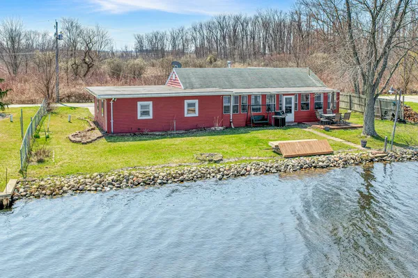 $495,000 | 68258 Cassopolis Road, Edwardsburg, MI 49112