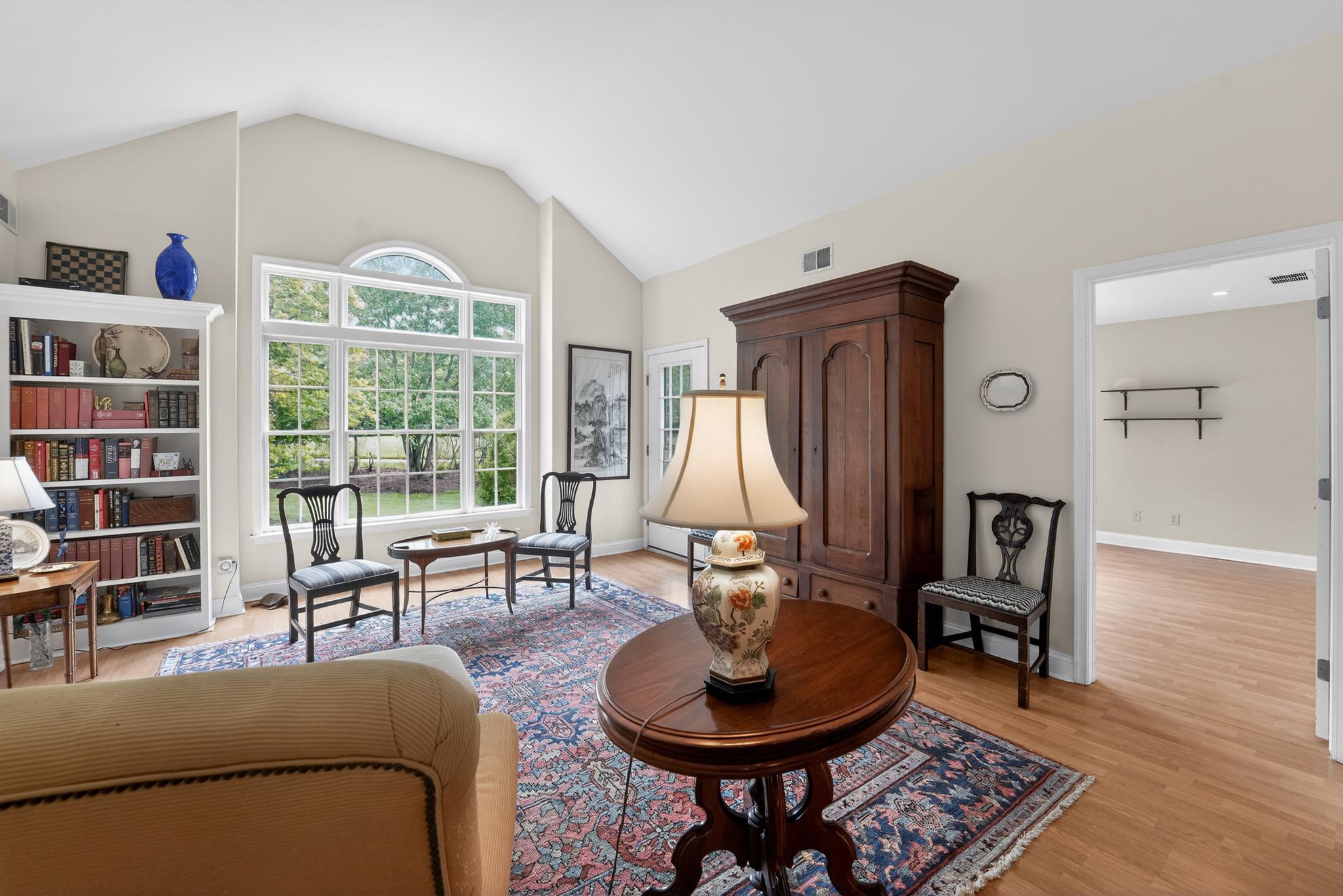 6 Hedge Row Road Princeton, NJ 08540 - Photo 8 of 32 Living Room