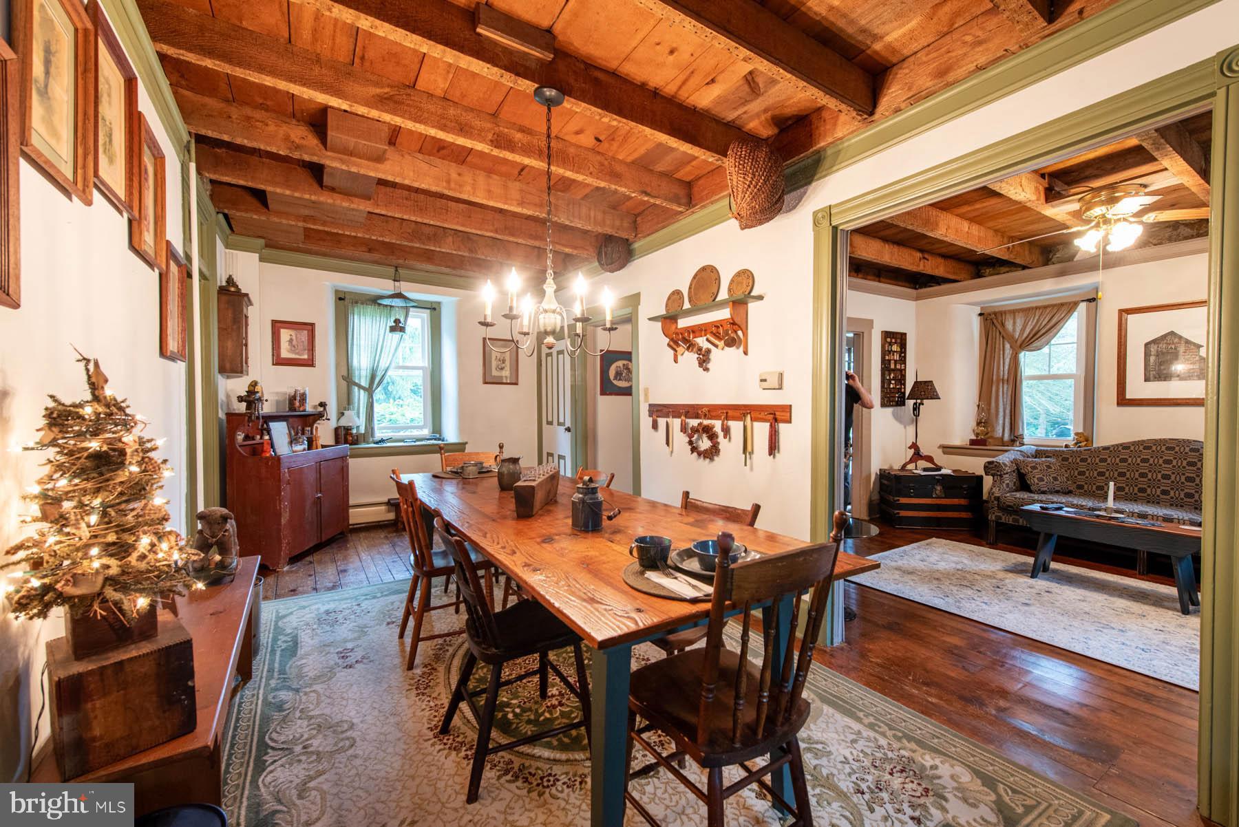 13 Sycamore Road Barto, PA 19504 - Photo 18 of 47 Dining Room