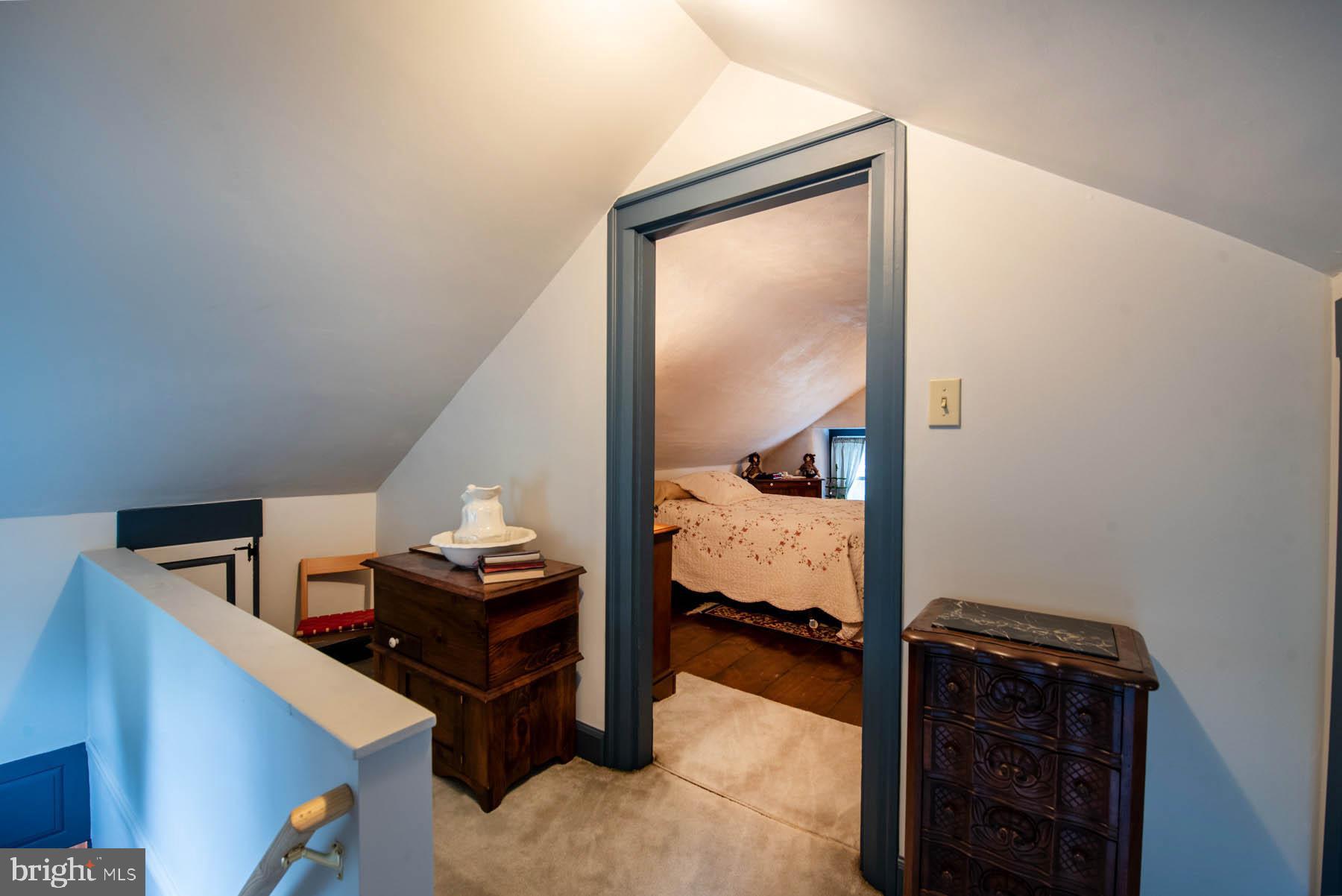 13 Sycamore Road Barto, PA 19504 - Photo 41 of 47 Entry to Bedroom 3