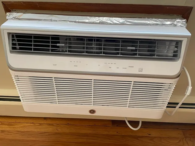 $173,000 | 270 Regency Park Drive, Unit 270, Agawam, MA 01001