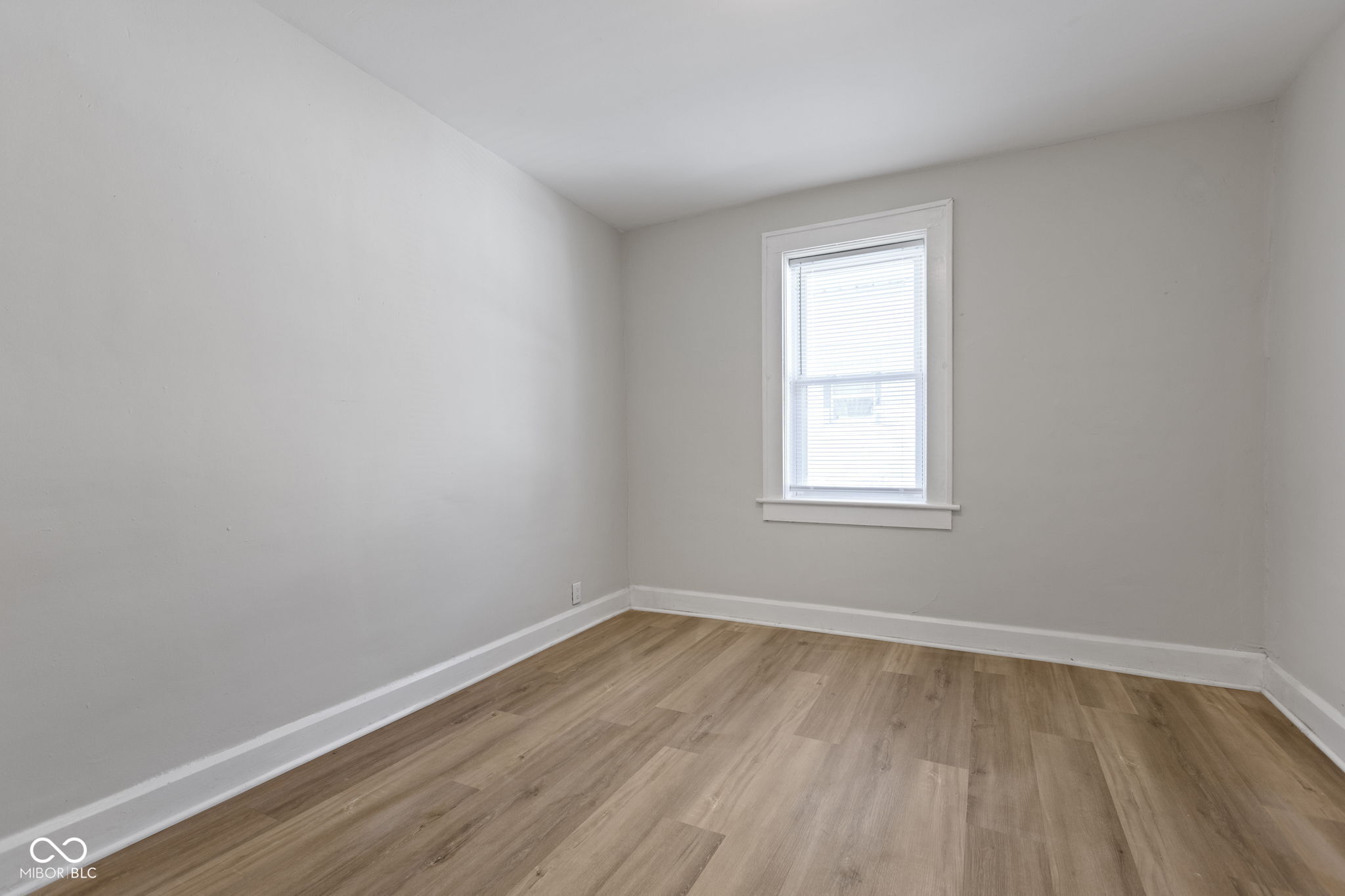 340 North Eaton Avenue Indianapolis, IN 46219 - Photo 6 of 17