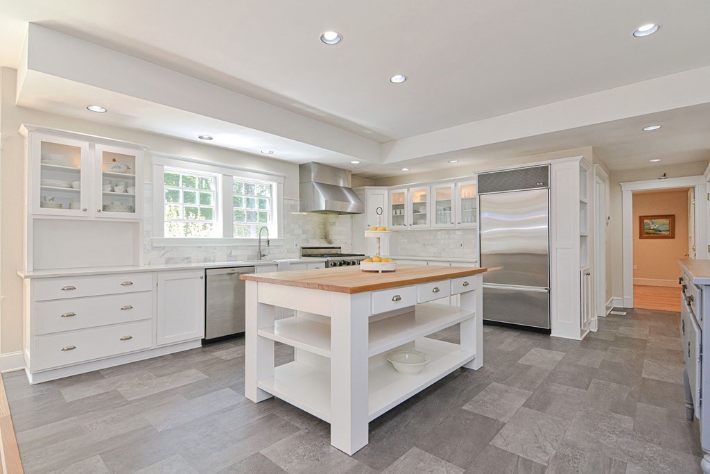 40 Brooks Station Road Princeton, MA 01541 - Photo 11 of 42 a kitchen with a stove and a sink