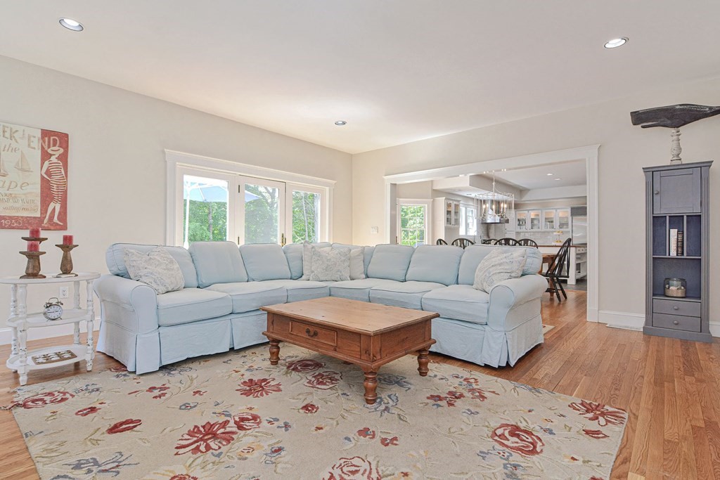 40 Brooks Station Road Princeton, MA 01541 - Photo 8 of 42 a living room with furniture and a wooden floor