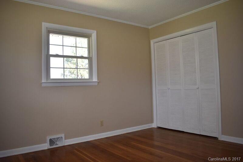 1903 Long Shoals Road Lincolnton, NC 28092 - Photo 12 of 22 Gallery Image 12