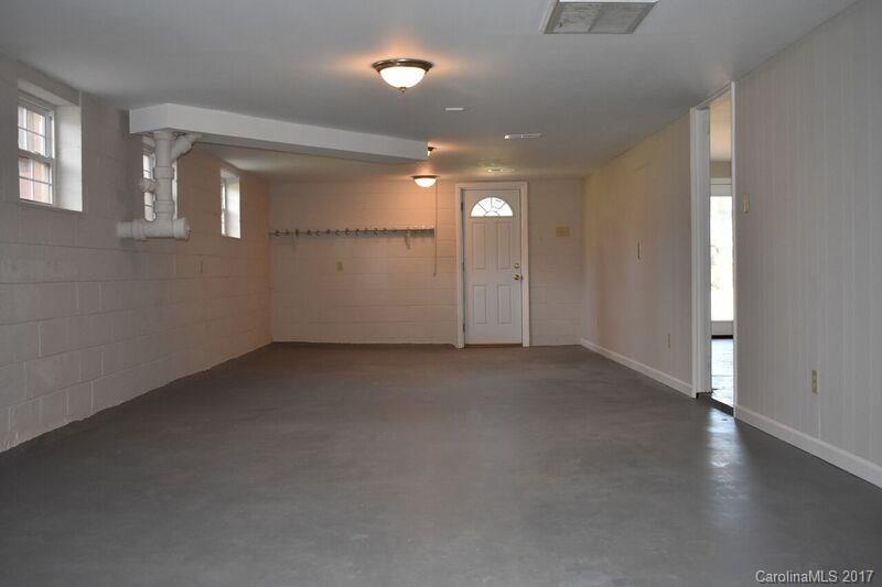1903 Long Shoals Road Lincolnton, NC 28092 - Photo 17 of 22 Gallery Image 17