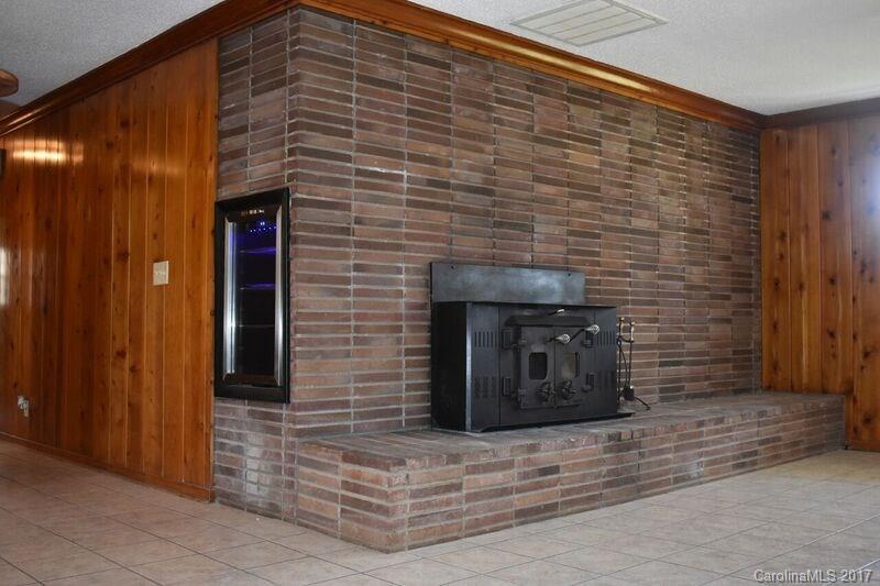 1903 Long Shoals Road Lincolnton, NC 28092 - Photo 9 of 22 Gallery Image 9