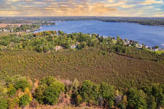 $389,900 | 19419 Bullhead Lake Drive, Rodney, MI 49342