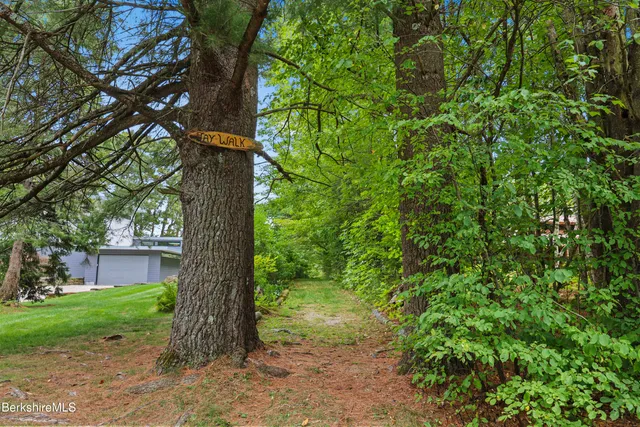 $189,900 | 0 Yokum Pond Road, Becket, MA 01223