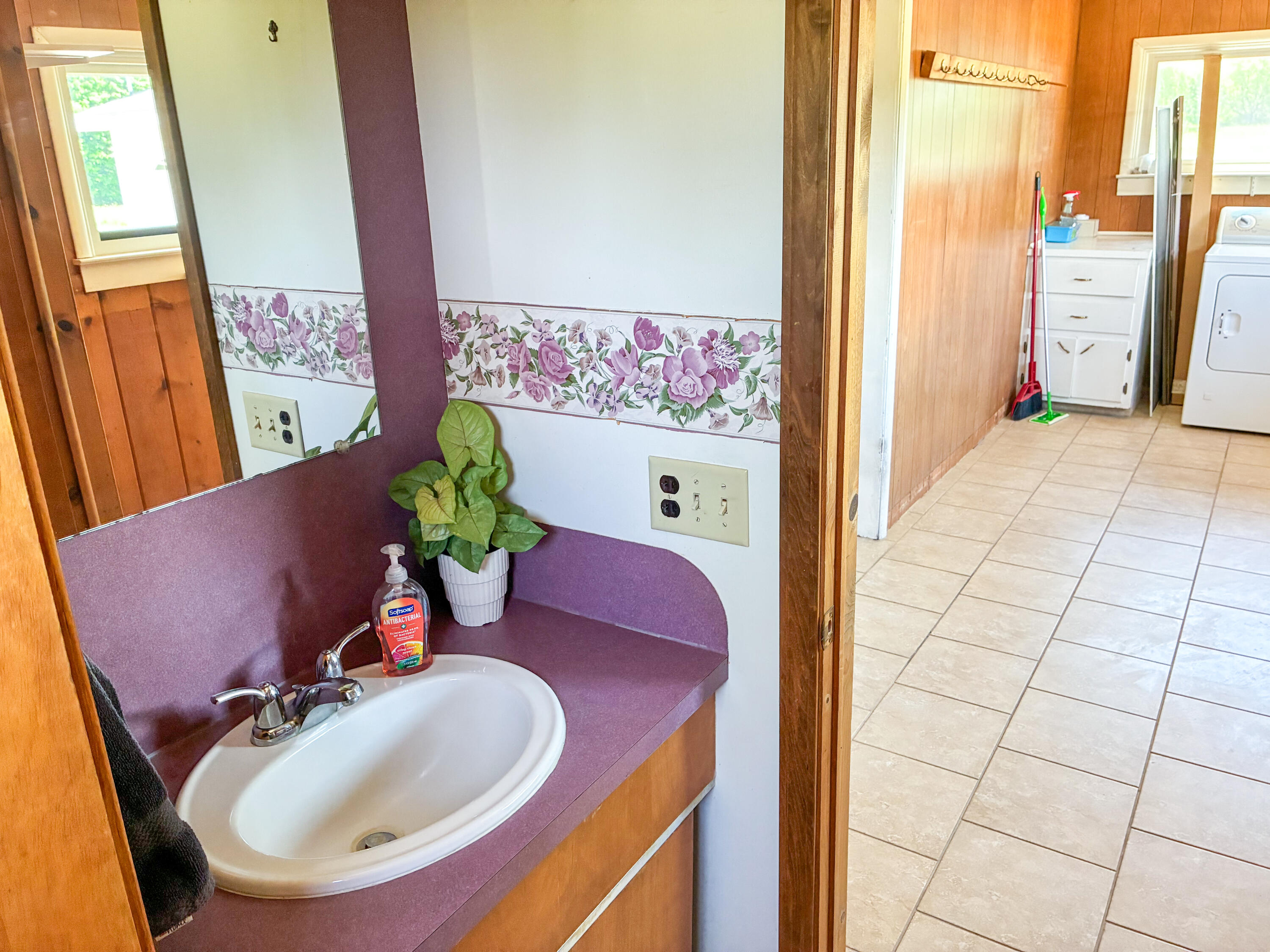 4559 South Maple Island Road Hesperia, MI 49421 - Photo 18 of 40 Bathroom