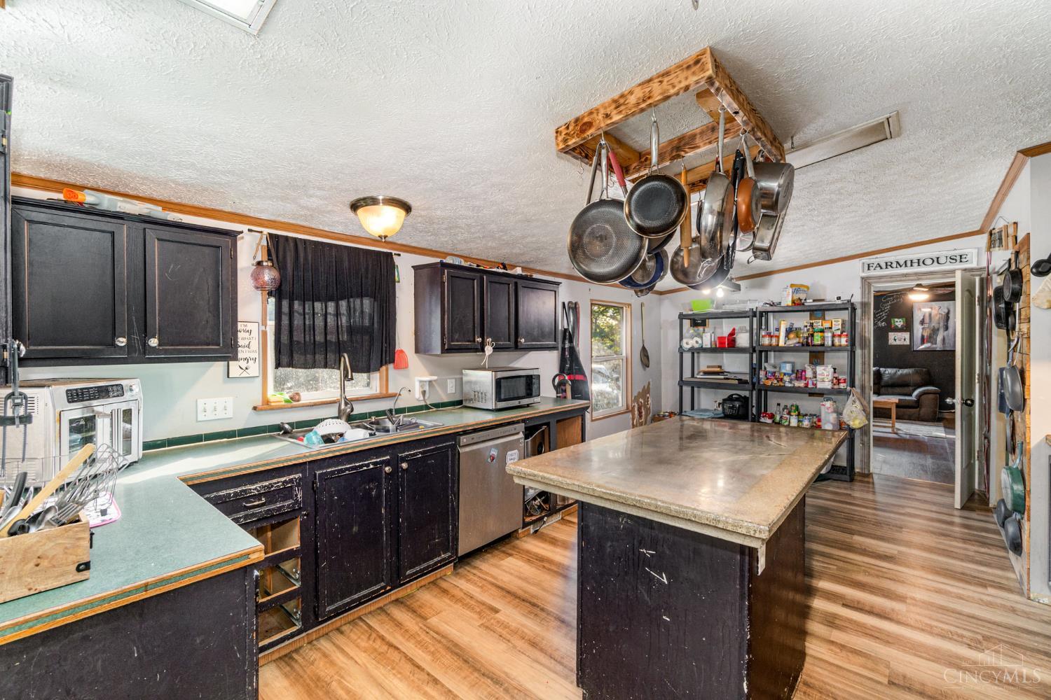 9454 East Deadfall Road Hillsboro, OH 45133 - Photo 8 of 29