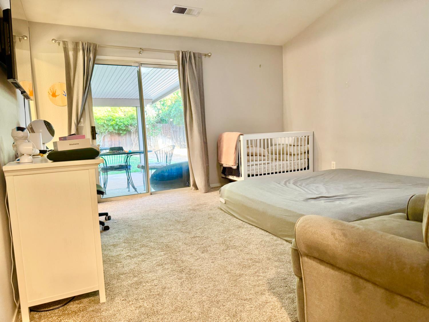 3501 Carson Avenue Clovis, CA 93611 - Photo 13 of 23