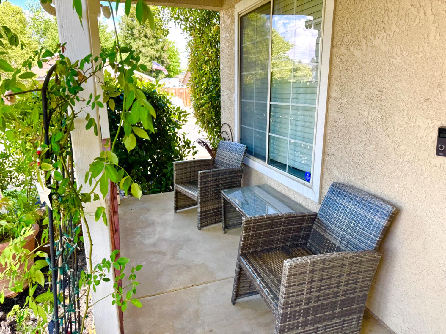 3501 Carson Avenue Clovis, CA 93611 - Photo 4 of 23