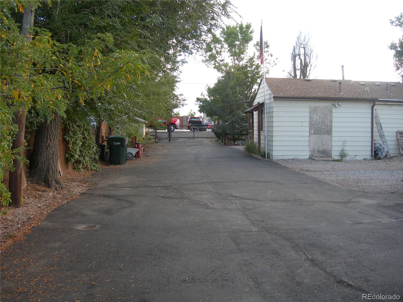 3330 Chambers Road Aurora, CO 80011 - Photo 13 of 31 Gallery Image 13