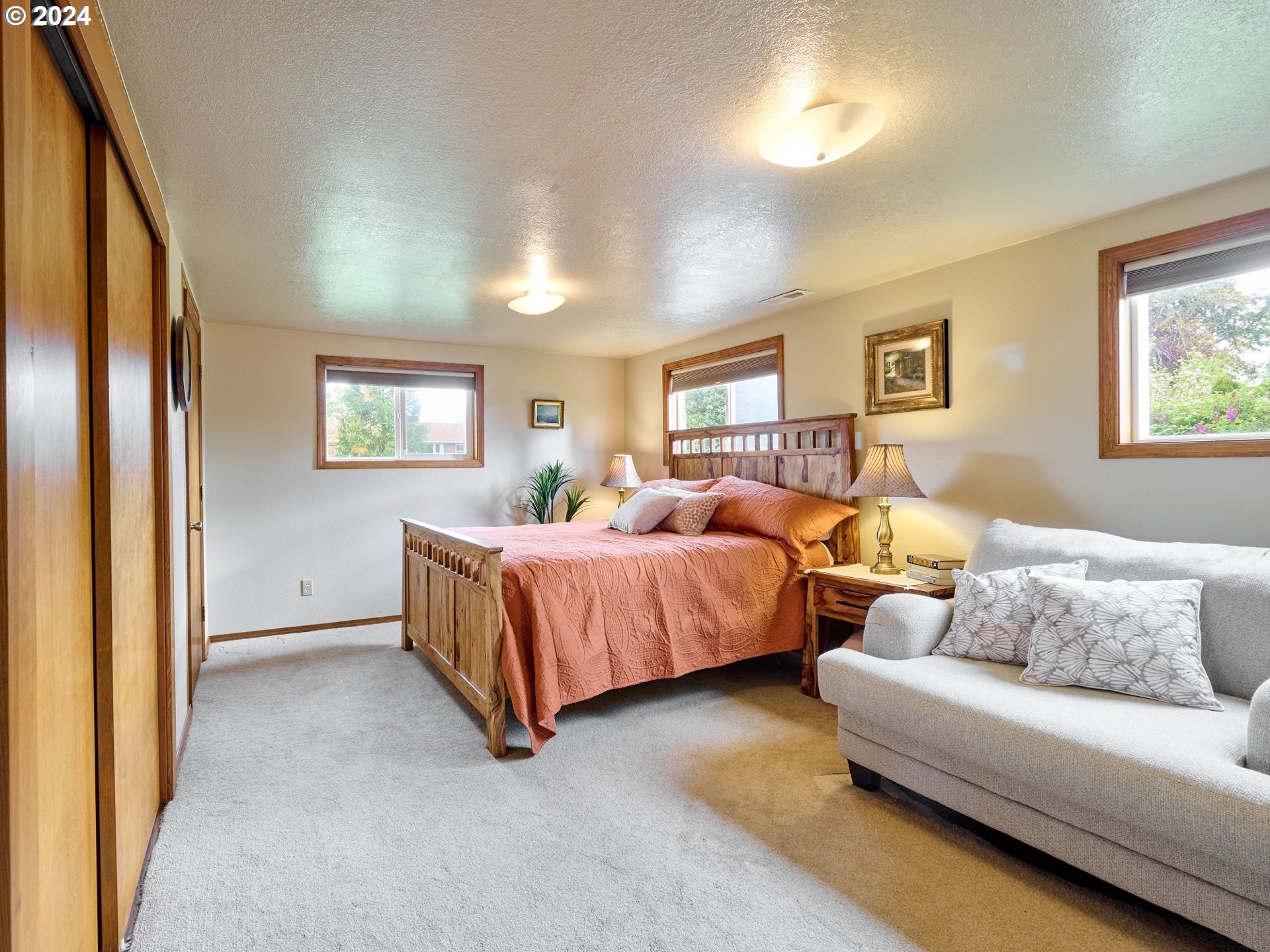 17190 Boones Ferry Road Northeast Woodburn, OR 97071 - Photo 16 of 45 Gallery Image 16