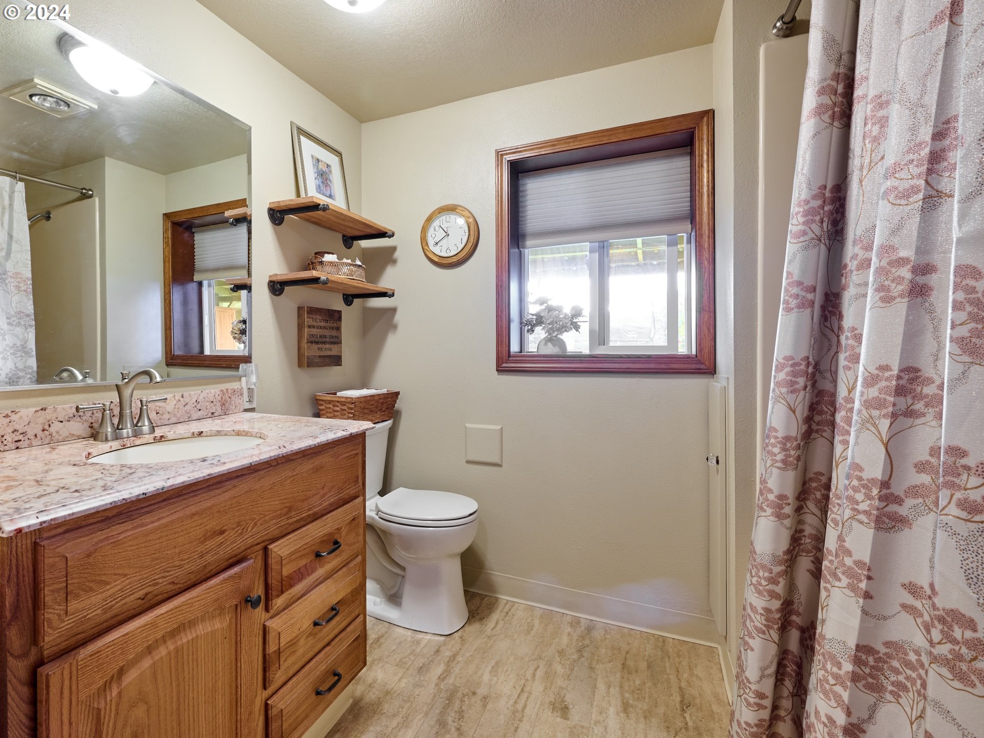 17190 Boones Ferry Road Northeast Woodburn, OR 97071 - Photo 19 of 45 Gallery Image 19
