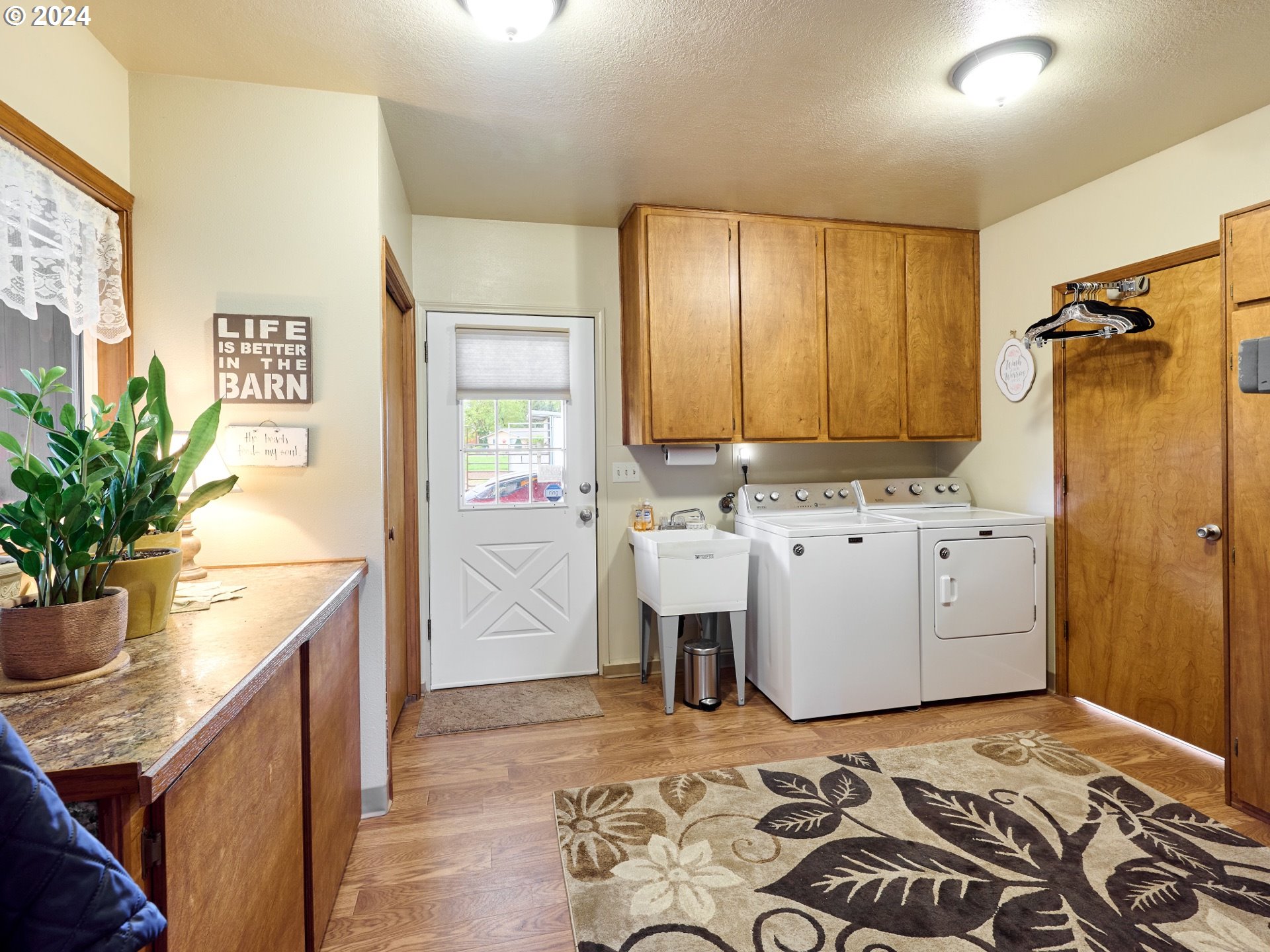 17190 Boones Ferry Road Northeast Woodburn, OR 97071 - Photo 20 of 45 Gallery Image 20