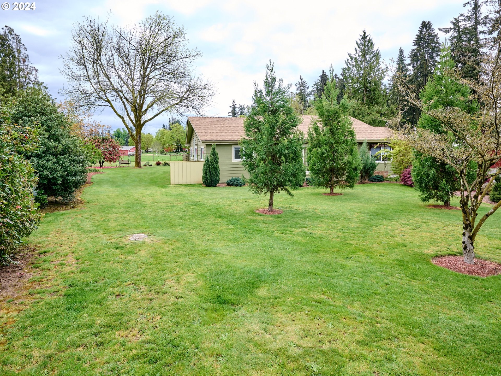 17190 Boones Ferry Road Northeast Woodburn, OR 97071 - Photo 23 of 45 Gallery Image 23