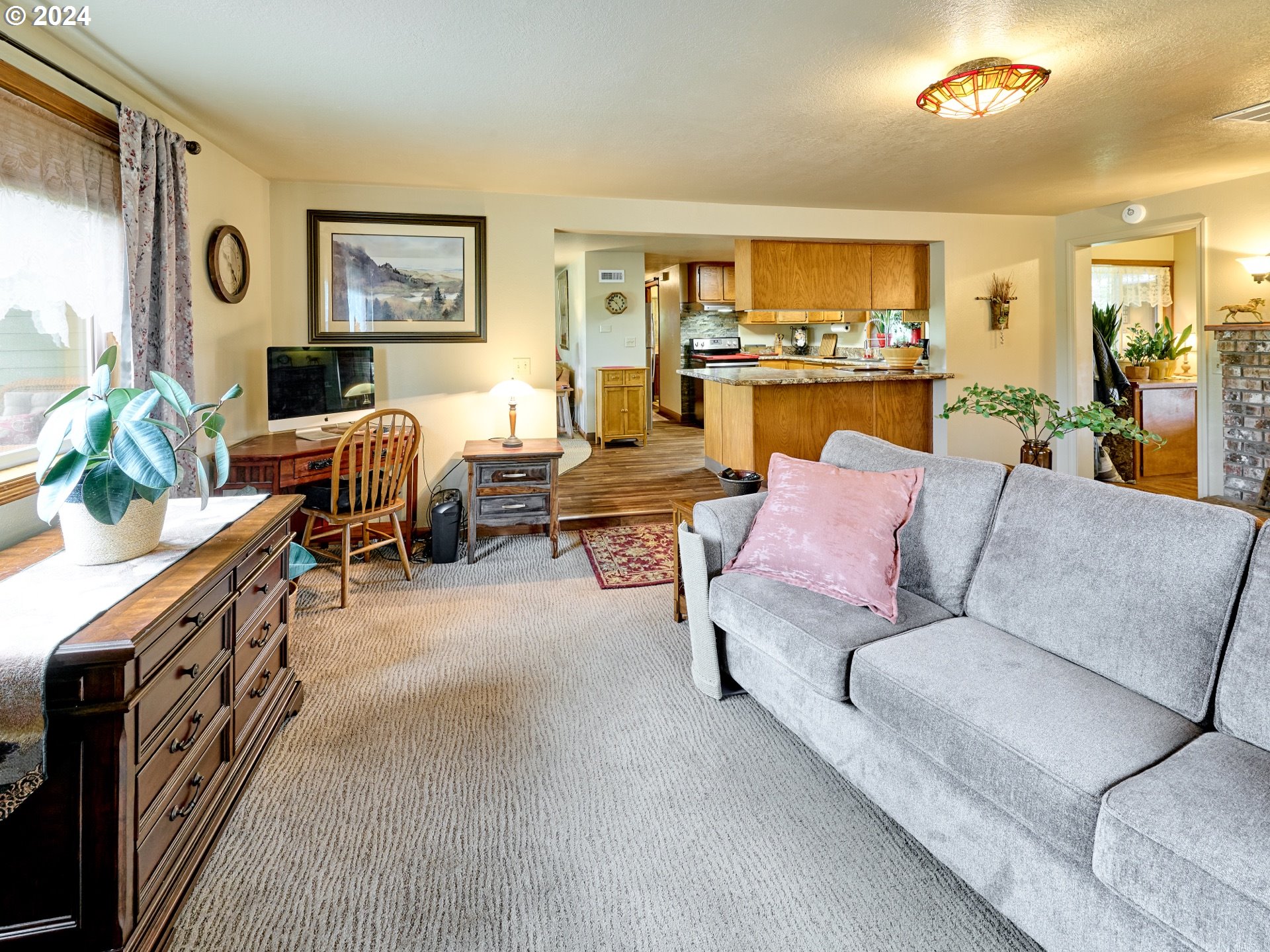 17190 Boones Ferry Road Northeast Woodburn, OR 97071 - Photo 10 of 45 Gallery Image 10