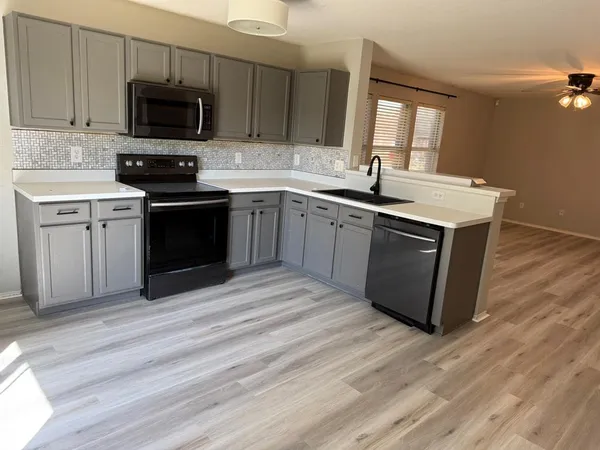 $2,000 | 2841 Bluffs Court, McKinney, TX 75071
