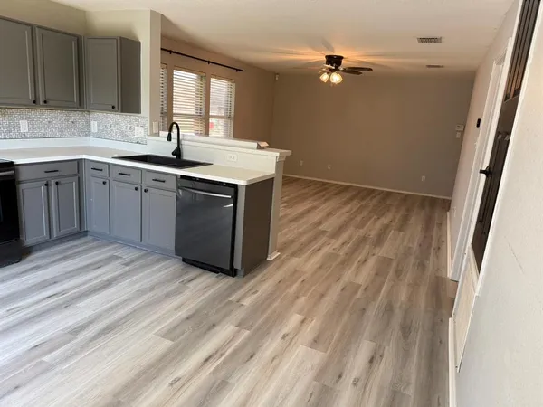 $2,000 | 2841 Bluffs Court, McKinney, TX 75071