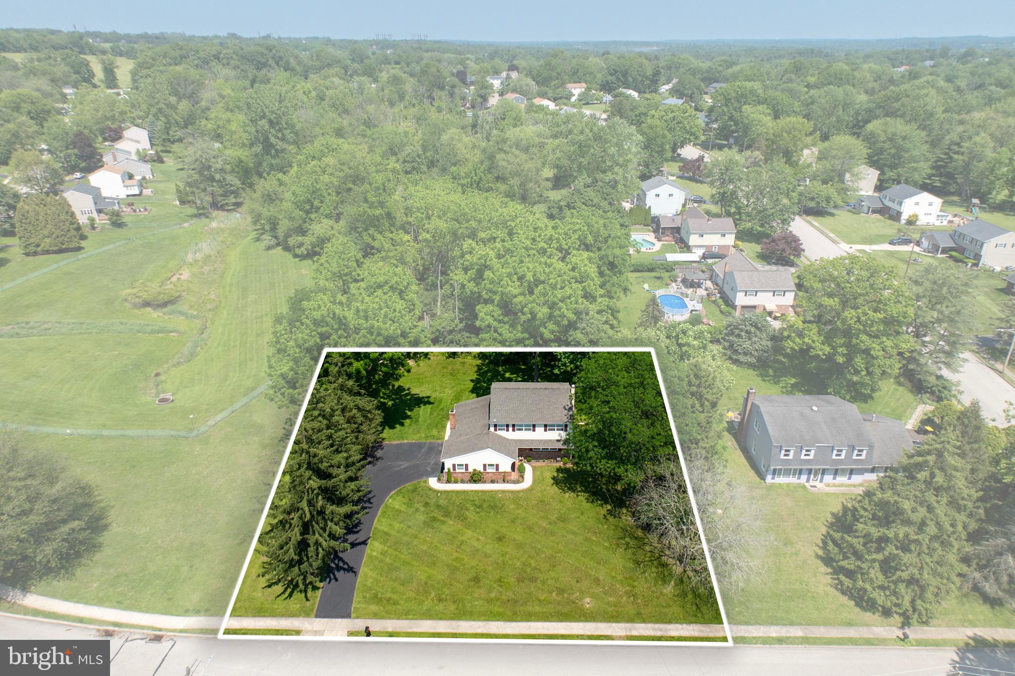 926 Pierce Road Norristown, PA 19403 - Photo 3 of 54 Best Spot in the Neighborhood!