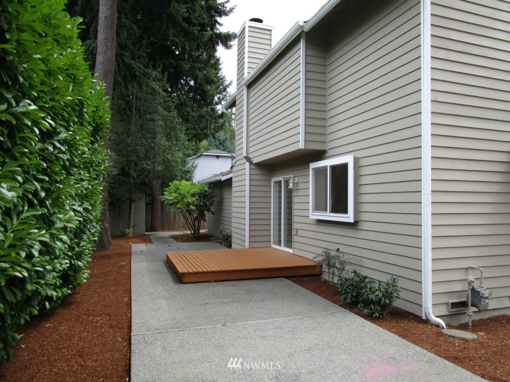 27 199th Street Southeast Bothell, WA 98012 - Photo 17 of 19