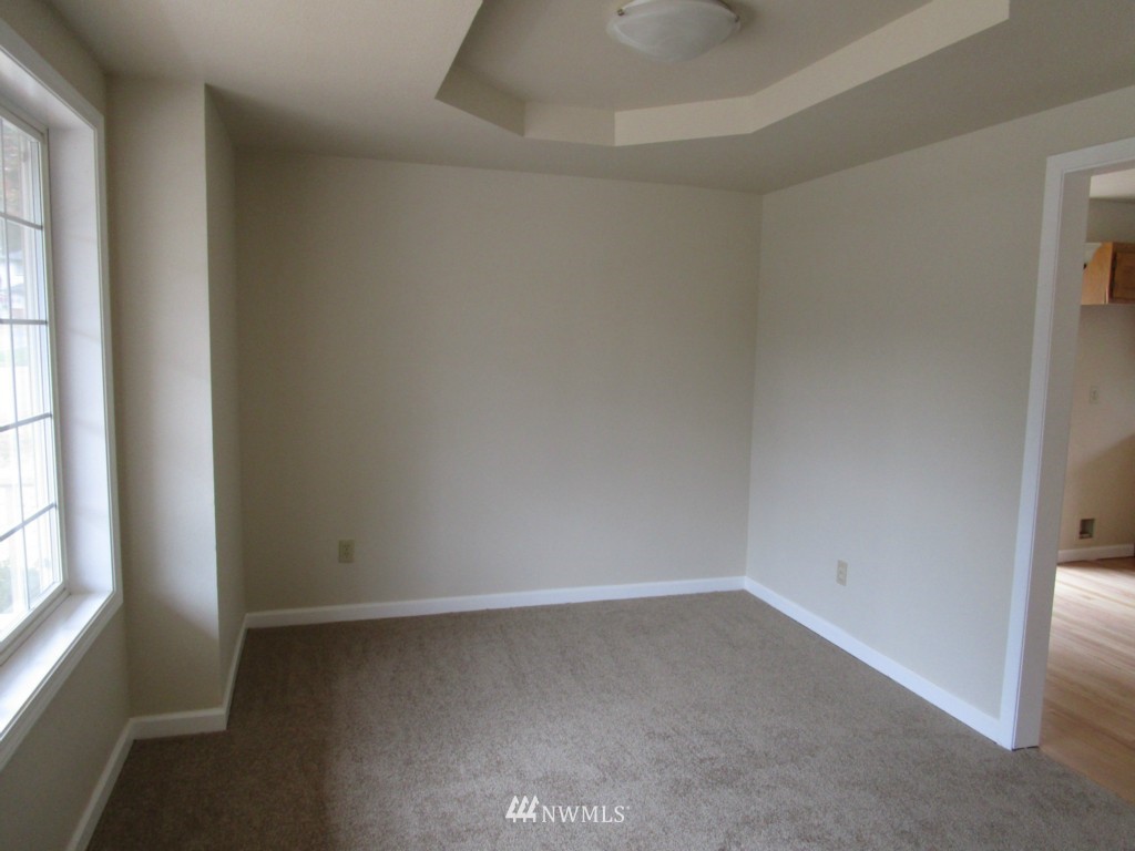 27 199th Street Southeast Bothell, WA 98012 - Photo 9 of 19