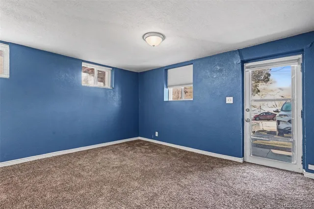 $1,400 | 838 West Kiowa Street, Unit 2, Colorado Springs, CO 80905