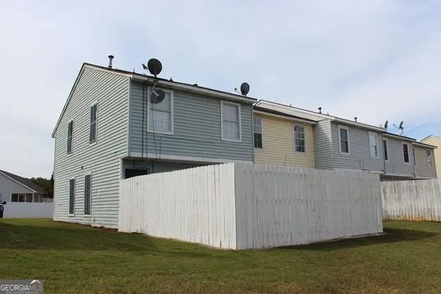 $1,595 | 408 Bainbridge Drive, McDonough, GA 30253