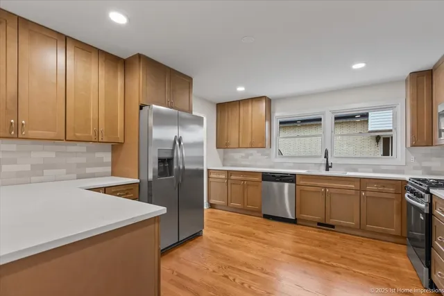 $449,900 | 10316 Lamon Avenue, Oak Lawn, IL 60453