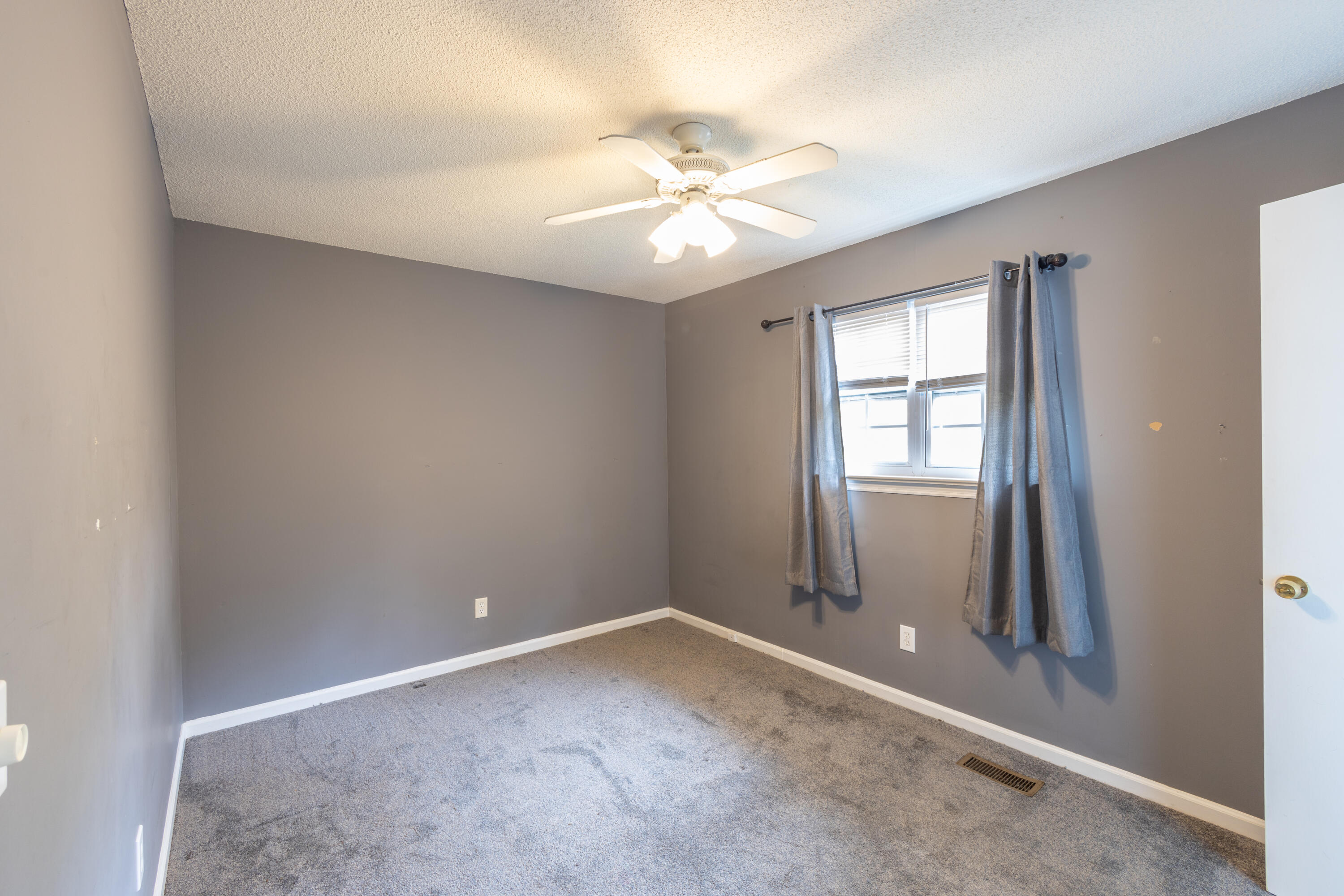 1625 North Chester Road Hixson, TN 37343 - Photo 14 of 21 251A4714