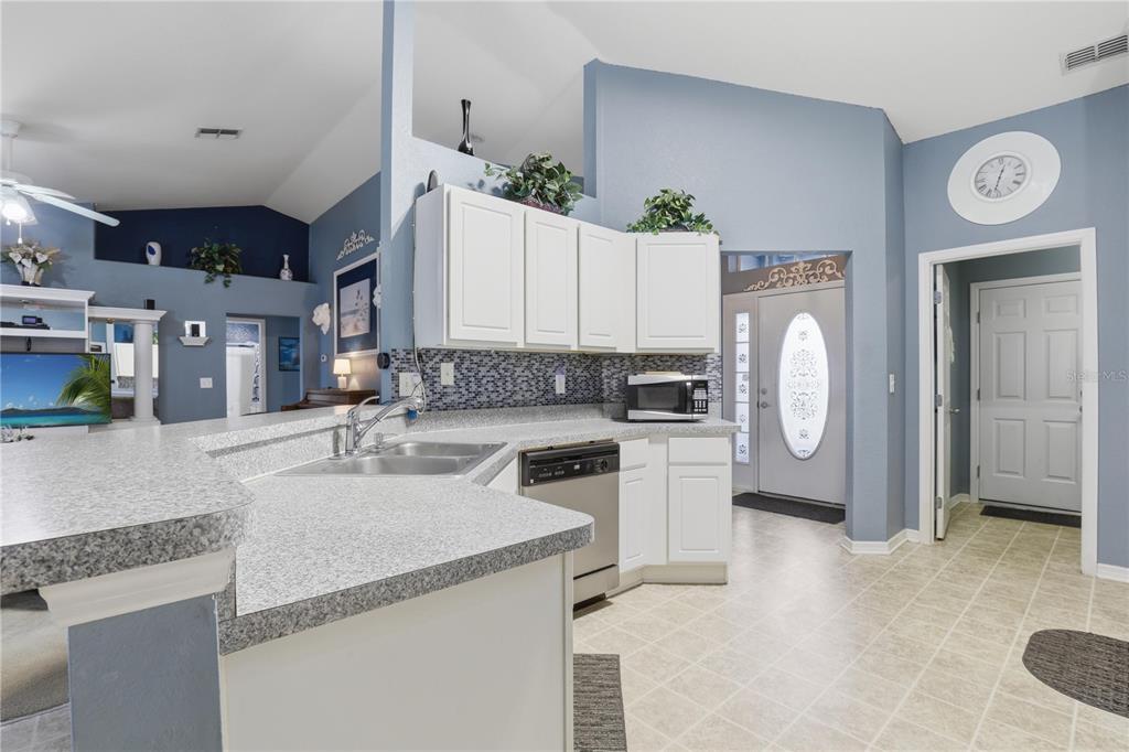 12117 Killian Street Spring Hill, FL 34608 - Photo 12 of 44