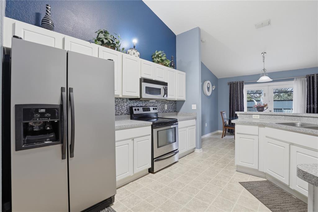 12117 Killian Street Spring Hill, FL 34608 - Photo 2 of 44