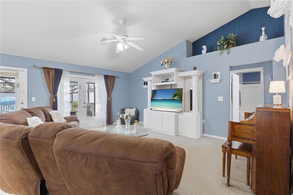 12117 Killian Street Spring Hill, FL 34608 - Photo 3 of 44